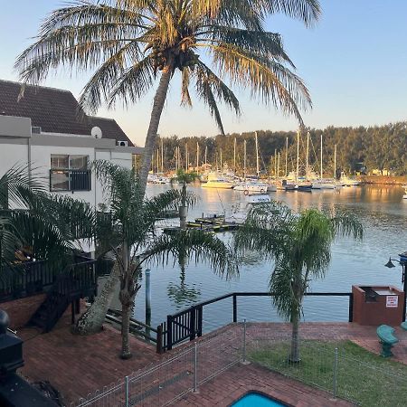 Mzingazi Waterfront Apartment Richards Bay Bagian luar foto